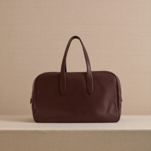Structured Leather Tote Bag with Laptop Compartment and Interior Pocket