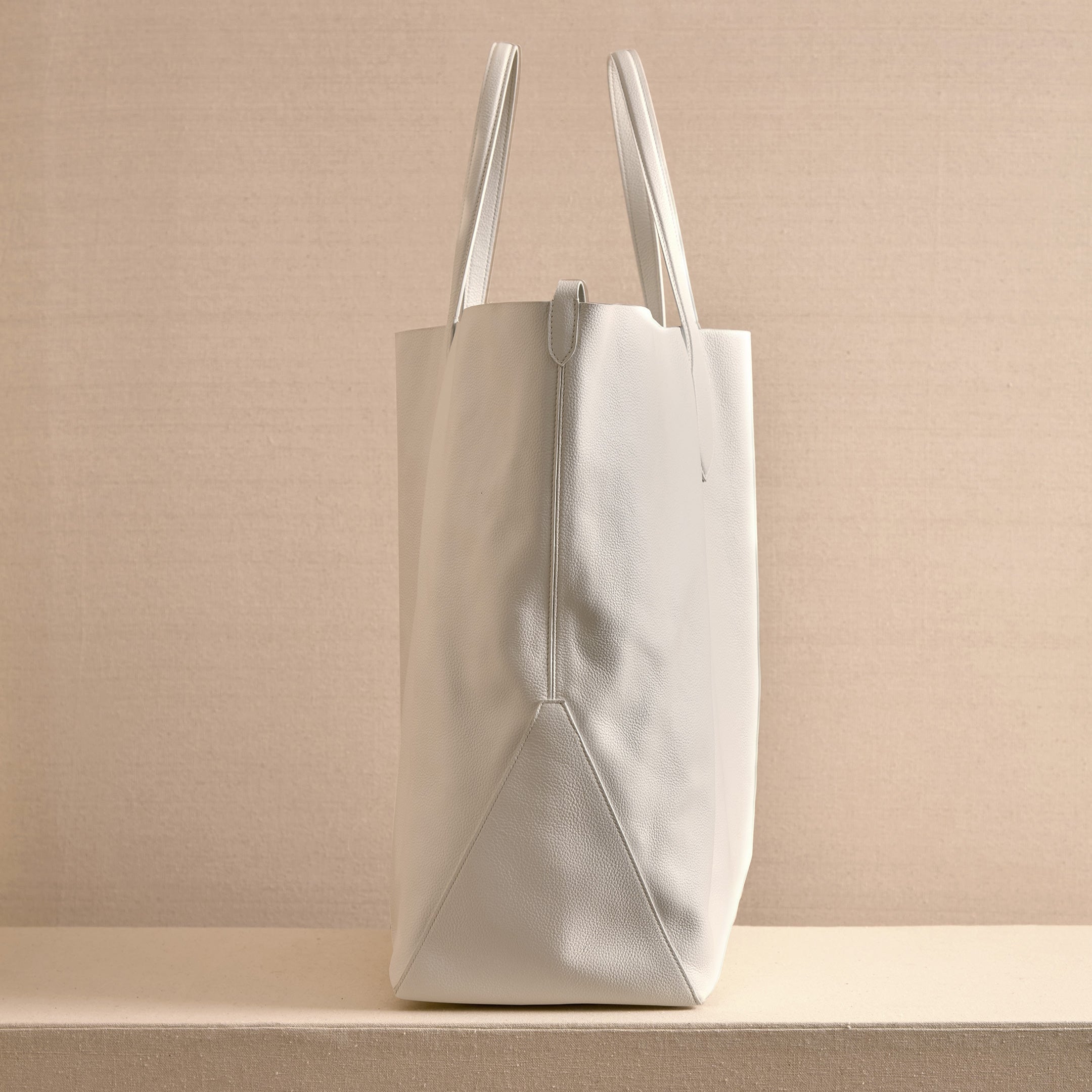 Leather Tote Bag with Slouchy Design and Multi-Strap Closure - Image 3