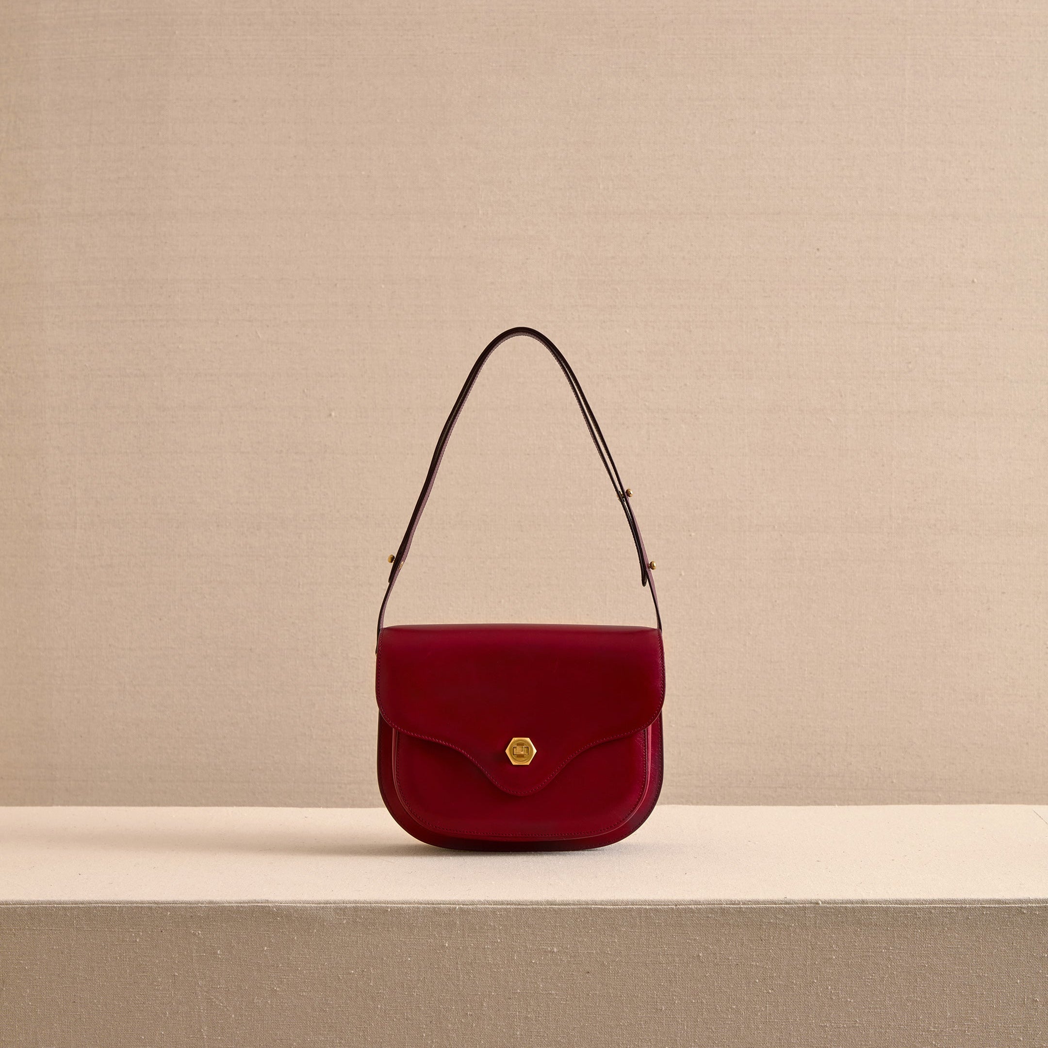 Leather Shoulder Bag with Adjustable Crossbody Strap