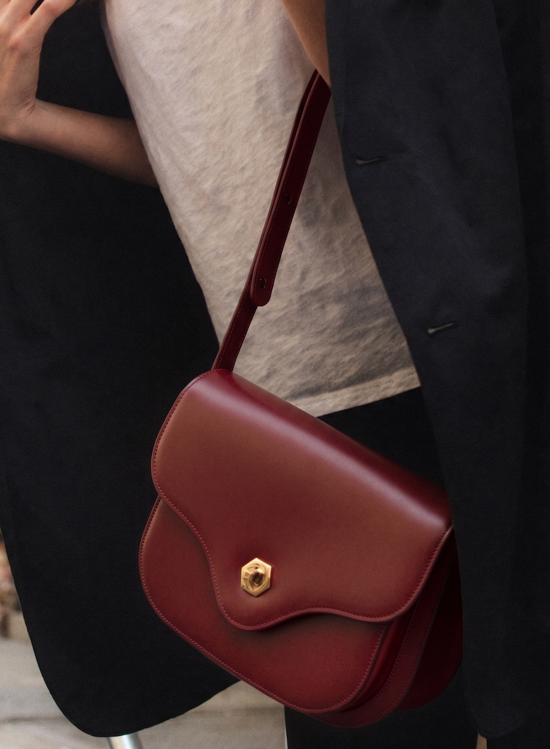 Leather Shoulder Bag with Adjustable Crossbody Strap - Image 2